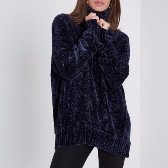 River Island Sweaters - Chenille Oversized Sweater